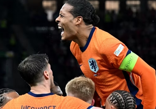 欧洲杯半决赛：荷兰与英格兰的巅峰对决